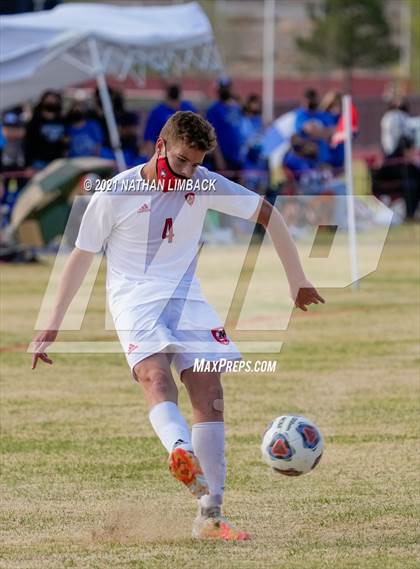 Thumbnail 3 in Lovington vs. Albuquerque Academy photogallery.