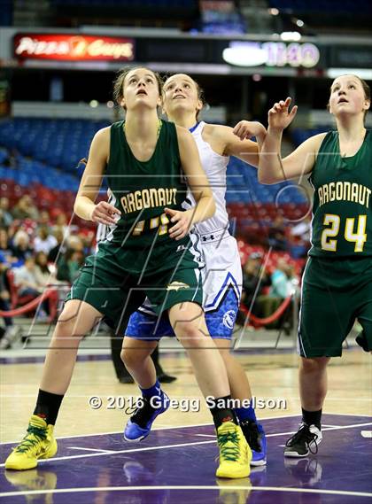 Thumbnail 1 in Capital Christian vs Argonaut (CIF SJS D5 Final) photogallery.