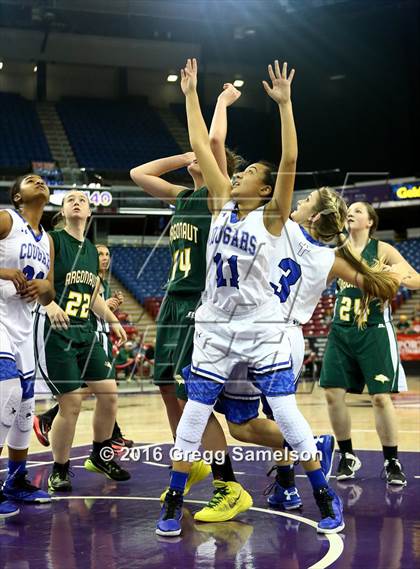 Thumbnail 1 in Capital Christian vs Argonaut (CIF SJS D5 Final) photogallery.