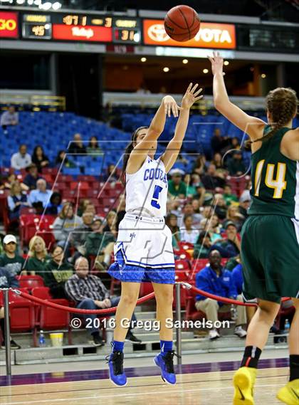 Thumbnail 3 in Capital Christian vs Argonaut (CIF SJS D5 Final) photogallery.
