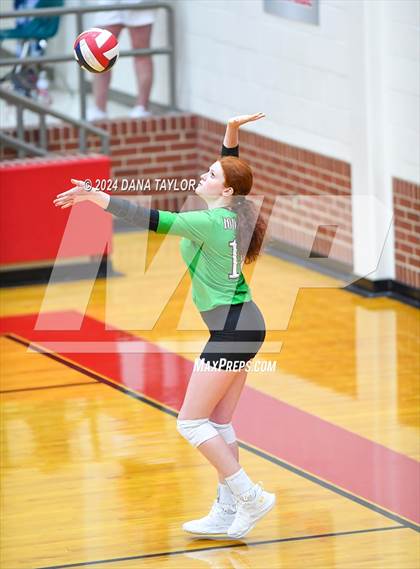 Thumbnail 1 in Iowa Park @ Mineral Wells photogallery.