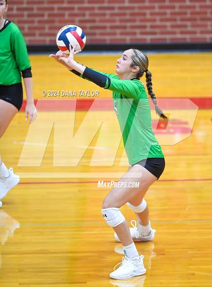 Thumbnail 1 in Iowa Park @ Mineral Wells photogallery.