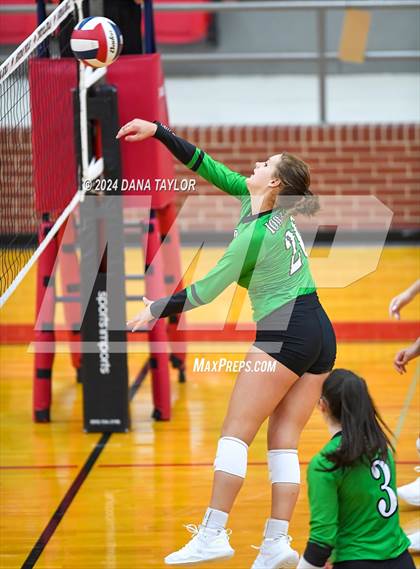 Thumbnail 2 in Iowa Park @ Mineral Wells photogallery.