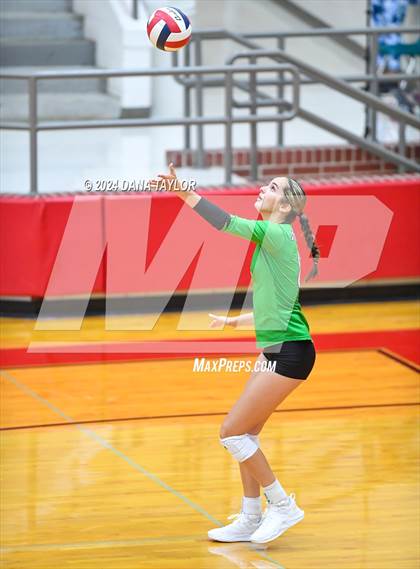 Thumbnail 1 in Iowa Park @ Mineral Wells photogallery.