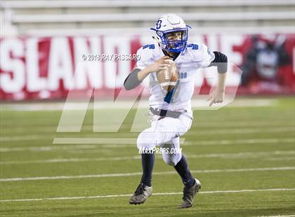 Thumbnail 3 in North Babylon vs. West Islip (Section XI Division II Finals) photogallery.