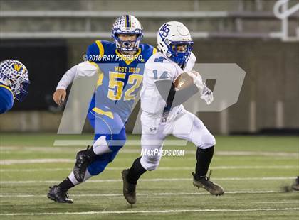 Thumbnail 3 in North Babylon vs. West Islip (Section XI Division II Finals) photogallery.