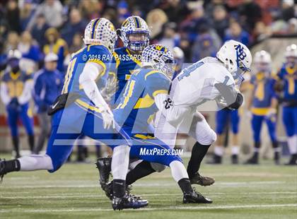 Thumbnail 3 in North Babylon vs. West Islip (Section XI Division II Finals) photogallery.