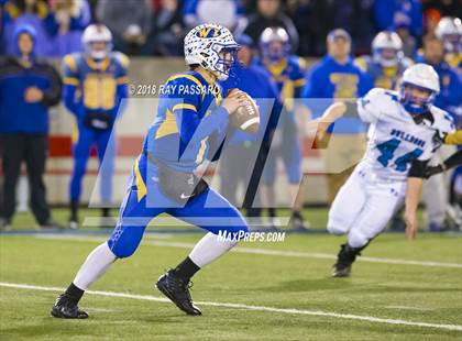 Thumbnail 3 in North Babylon vs. West Islip (Section XI Division II Finals) photogallery.