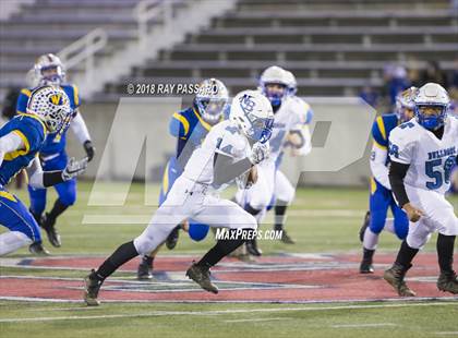 Thumbnail 3 in North Babylon vs. West Islip (Section XI Division II Finals) photogallery.