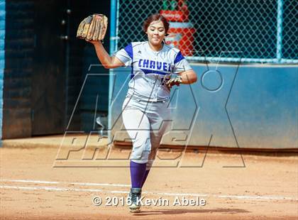 Thumbnail 2 in Cesar Chavez vs Goldwater (Apollo Cool Nites Tournament) photogallery.