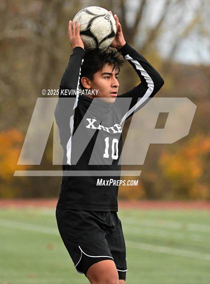 Thumbnail 2 in Ridgefield vs. Xavier (CIAC Class LL 2nd Round) photogallery.