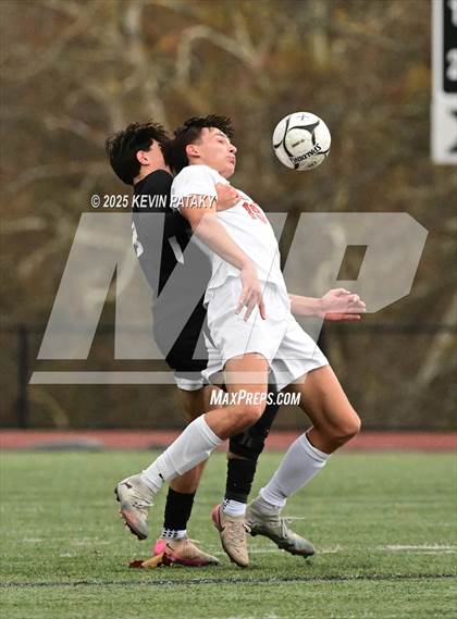 Thumbnail 3 in Ridgefield vs. Xavier (CIAC Class LL 2nd Round) photogallery.