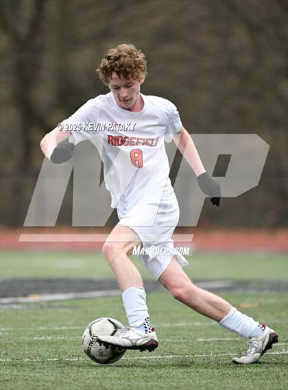 Thumbnail 3 in Ridgefield vs. Xavier (CIAC Class LL 2nd Round) photogallery.