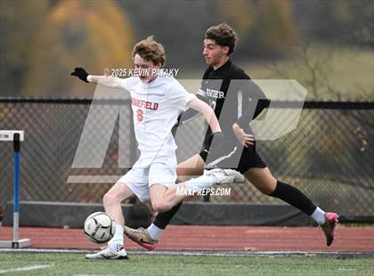 Thumbnail 2 in Ridgefield vs. Xavier (CIAC Class LL 2nd Round) photogallery.