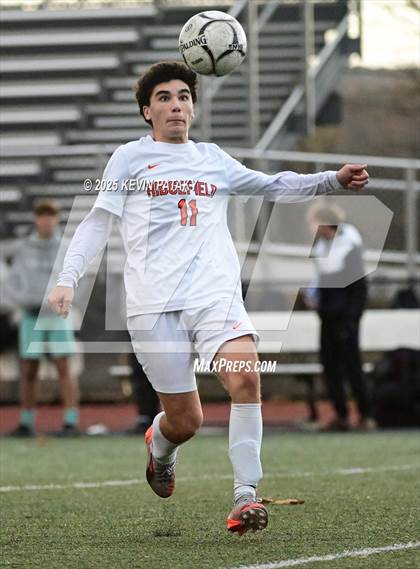 Thumbnail 3 in Ridgefield vs. Xavier (CIAC Class LL 2nd Round) photogallery.