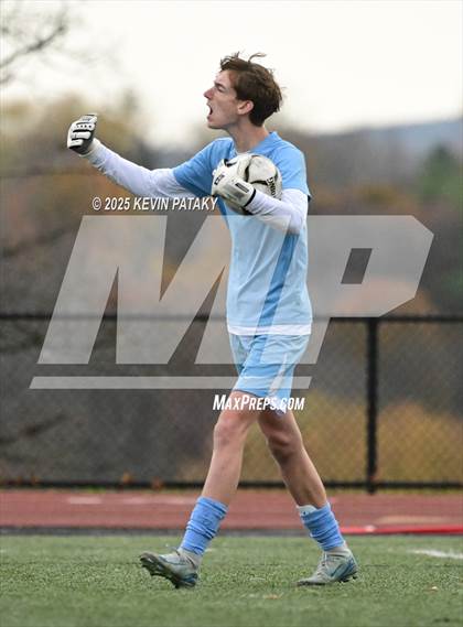 Thumbnail 3 in Ridgefield vs. Xavier (CIAC Class LL 2nd Round) photogallery.