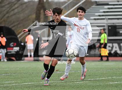 Thumbnail 2 in Ridgefield vs. Xavier (CIAC Class LL 2nd Round) photogallery.
