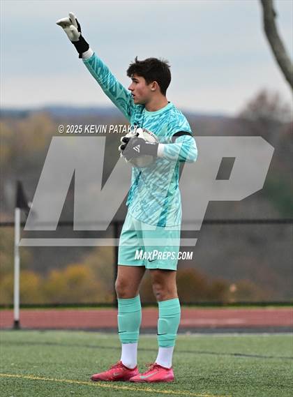 Thumbnail 2 in Ridgefield vs. Xavier (CIAC Class LL 2nd Round) photogallery.