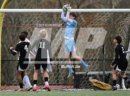 Thumbnail 2 in Ridgefield vs. Xavier (CIAC Class LL 2nd Round) photogallery.