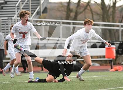 Thumbnail 3 in Ridgefield vs. Xavier (CIAC Class LL 2nd Round) photogallery.