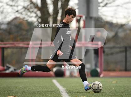 Thumbnail 2 in Ridgefield vs. Xavier (CIAC Class LL 2nd Round) photogallery.