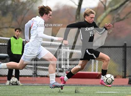 Thumbnail 2 in Ridgefield vs. Xavier (CIAC Class LL 2nd Round) photogallery.