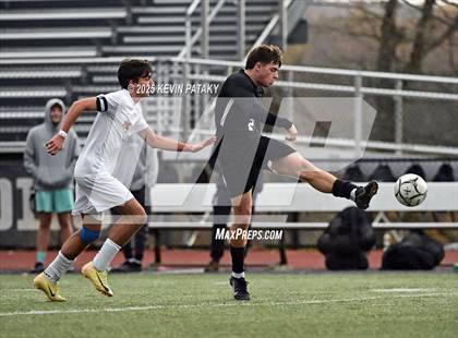 Thumbnail 3 in Ridgefield vs. Xavier (CIAC Class LL 2nd Round) photogallery.