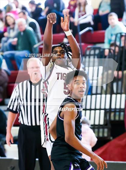 Thumbnail 3 in Monroe-Woodbury @ Kingston (Section 9 Class AA Quarterfinal) photogallery.