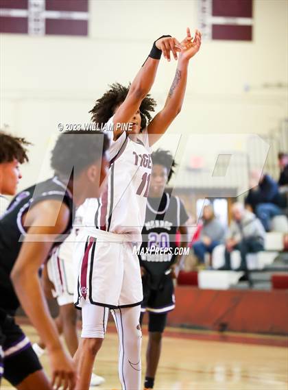 Thumbnail 2 in Monroe-Woodbury @ Kingston (Section 9 Class AA Quarterfinal) photogallery.