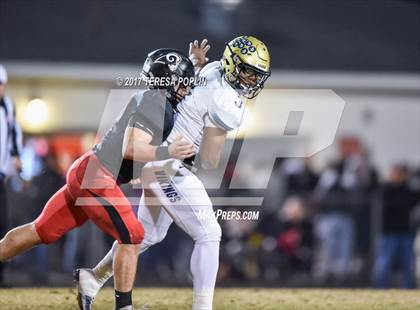 Thumbnail 3 in Spartanburg @ Hillcrest (SCHSL Class AAAAA Upper State Playoff, 2nd Round) photogallery.