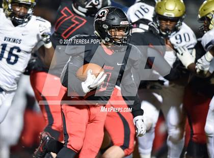 Thumbnail 1 in Spartanburg @ Hillcrest (SCHSL Class AAAAA Upper State Playoff, 2nd Round) photogallery.