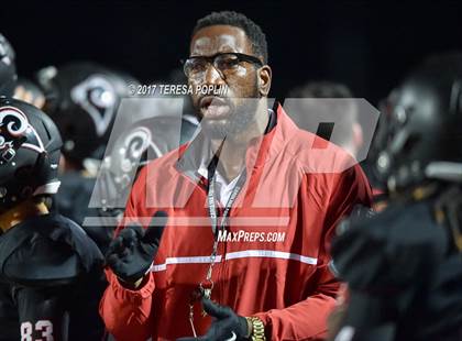 Thumbnail 3 in Spartanburg @ Hillcrest (SCHSL Class AAAAA Upper State Playoff, 2nd Round) photogallery.