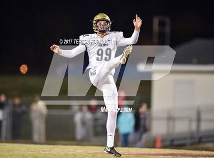 Thumbnail 2 in Spartanburg @ Hillcrest (SCHSL Class AAAAA Upper State Playoff, 2nd Round) photogallery.
