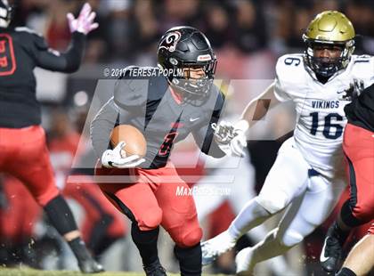 Thumbnail 2 in Spartanburg @ Hillcrest (SCHSL Class AAAAA Upper State Playoff, 2nd Round) photogallery.
