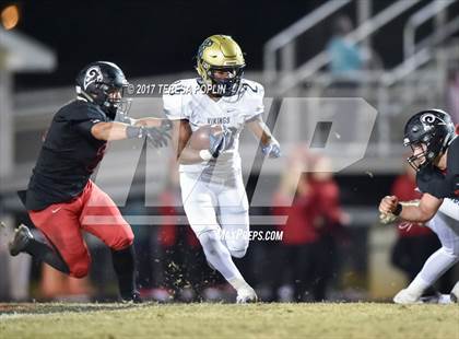 Thumbnail 1 in Spartanburg @ Hillcrest (SCHSL Class AAAAA Upper State Playoff, 2nd Round) photogallery.
