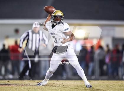 Thumbnail 1 in Spartanburg @ Hillcrest (SCHSL Class AAAAA Upper State Playoff, 2nd Round) photogallery.