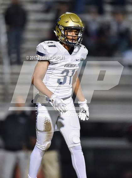 Thumbnail 3 in Spartanburg @ Hillcrest (SCHSL Class AAAAA Upper State Playoff, 2nd Round) photogallery.