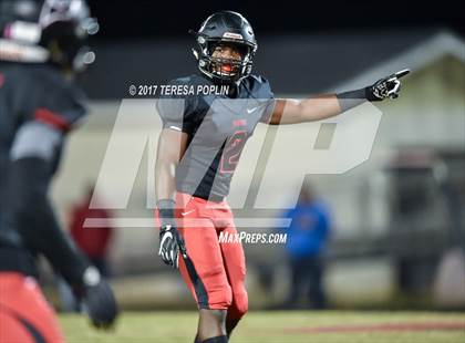 Thumbnail 2 in Spartanburg @ Hillcrest (SCHSL Class AAAAA Upper State Playoff, 2nd Round) photogallery.