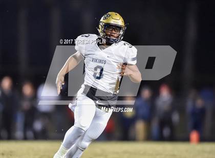 Thumbnail 1 in Spartanburg @ Hillcrest (SCHSL Class AAAAA Upper State Playoff, 2nd Round) photogallery.