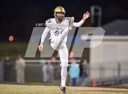 Thumbnail 3 in Spartanburg @ Hillcrest (SCHSL Class AAAAA Upper State Playoff, 2nd Round) photogallery.