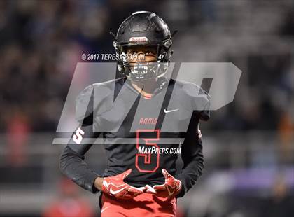 Thumbnail 3 in Spartanburg @ Hillcrest (SCHSL Class AAAAA Upper State Playoff, 2nd Round) photogallery.