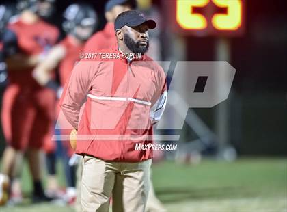 Thumbnail 1 in Spartanburg @ Hillcrest (SCHSL Class AAAAA Upper State Playoff, 2nd Round) photogallery.