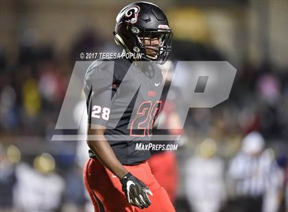 Thumbnail 3 in Spartanburg @ Hillcrest (SCHSL Class AAAAA Upper State Playoff, 2nd Round) photogallery.