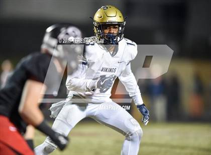 Thumbnail 2 in Spartanburg @ Hillcrest (SCHSL Class AAAAA Upper State Playoff, 2nd Round) photogallery.