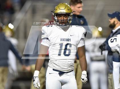 Thumbnail 2 in Spartanburg @ Hillcrest (SCHSL Class AAAAA Upper State Playoff, 2nd Round) photogallery.