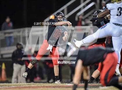 Thumbnail 2 in Spartanburg @ Hillcrest (SCHSL Class AAAAA Upper State Playoff, 2nd Round) photogallery.