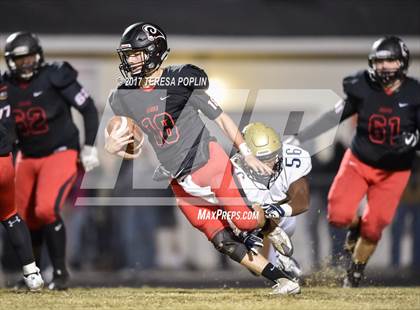 Thumbnail 1 in Spartanburg @ Hillcrest (SCHSL Class AAAAA Upper State Playoff, 2nd Round) photogallery.