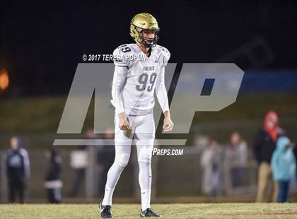 Thumbnail 2 in Spartanburg @ Hillcrest (SCHSL Class AAAAA Upper State Playoff, 2nd Round) photogallery.