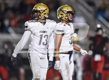 Thumbnail 2 in Spartanburg @ Hillcrest (SCHSL Class AAAAA Upper State Playoff, 2nd Round) photogallery.