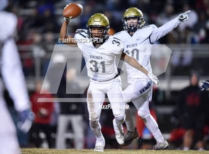 Thumbnail 2 in Spartanburg @ Hillcrest (SCHSL Class AAAAA Upper State Playoff, 2nd Round) photogallery.